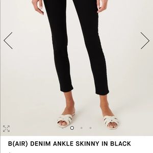 7 For All Mankind B(AIR) black denim skinny ankle. 24